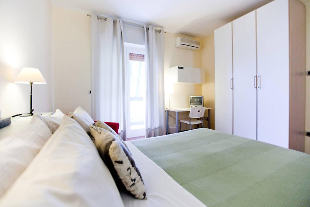 B&B Rooms Rent Vesuvio Neapel Exterior foto